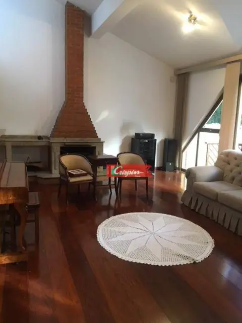 Sobrado com 3 quartos à venda, 300m2 em Jardim Maia, Guarulhos - SP - imagem 7 Foto 7 de Sobrado com 3 quartos à venda, 300m2 em Jardim Maia, Guarulhos - SP