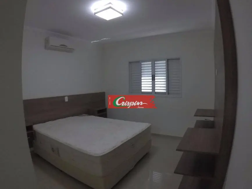 Sobrado com 4 quartos à venda, 180m2 em Vila São Judas Tadeu, Guarulhos - SP - imagem 6 Foto 6 de Sobrado com 4 quartos à venda, 180m2 em Vila São Judas Tadeu, Guarulhos - SP