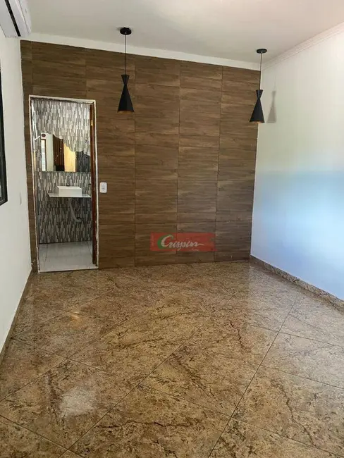 Chácara com 3 quartos à venda, 600m2 em Centro, Mairipora - SP - imagem 9 Foto 9 de Chácara com 3 quartos à venda, 600m2 em Centro, Mairipora - SP