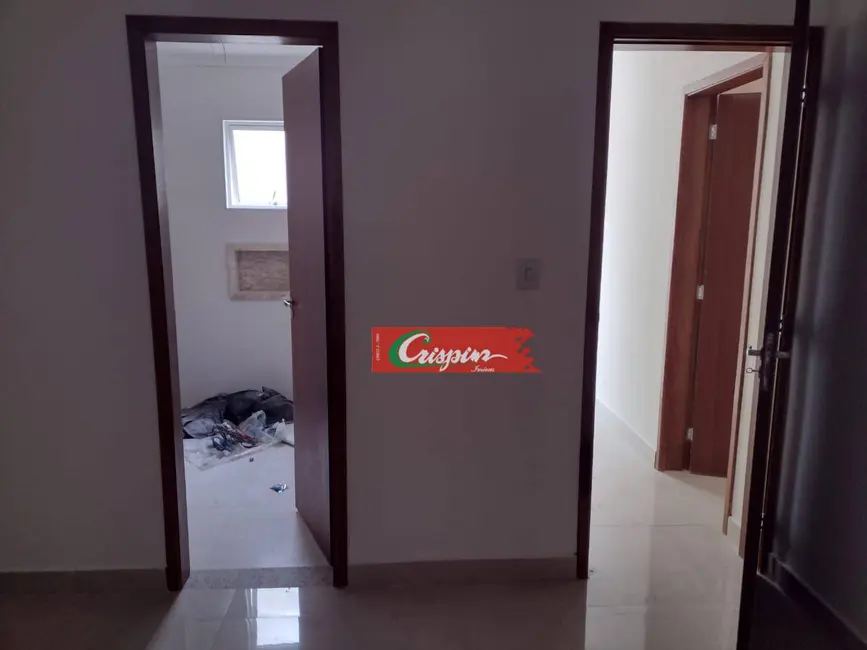 Casa com 3 quartos à venda e para alugar, 250m2 em Vila Maranduba, Guarulhos - SP - imagem 8 Foto 8 de Casa com 3 quartos à venda e para alugar, 250m2 em Vila Maranduba, Guarulhos - SP