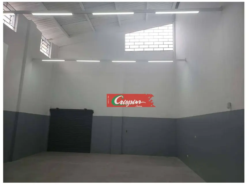 Armazém / Galpão para alugar, 250m2 em Vila Endres, Guarulhos - SP - imagem 3 Foto 3 de Armazém / Galpão para alugar, 250m2 em Vila Endres, Guarulhos - SP