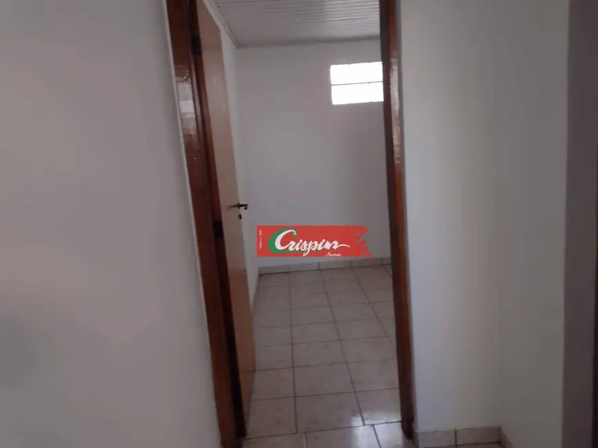 Armazém / Galpão para alugar, 250m2 em Vila Endres, Guarulhos - SP - imagem 4 Foto 4 de Armazém / Galpão para alugar, 250m2 em Vila Endres, Guarulhos - SP