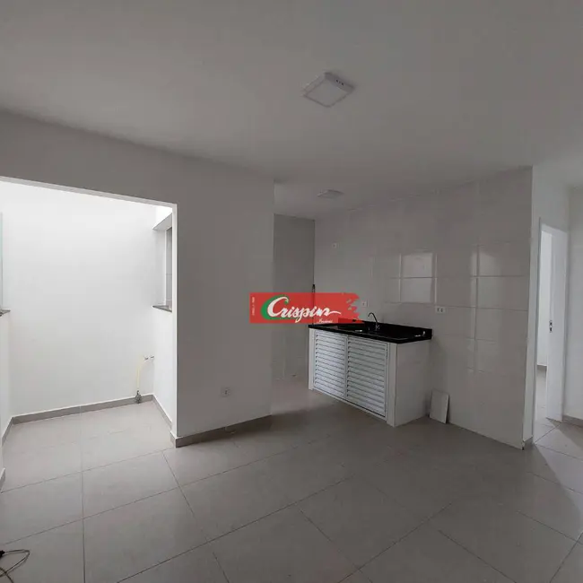 Foto 2 de Apartamento com 1 quarto para alugar, 32m2 em Jardim Vila Galvão, Guarulhos - SP