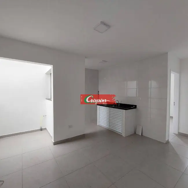 Foto 3 de Apartamento com 1 quarto para alugar, 32m2 em Jardim Vila Galvão, Guarulhos - SP
