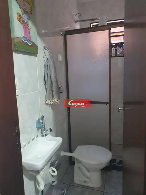 Sobrado com 3 quartos à venda, 125m2 em Jardim Maia, Guarulhos - SP - imagem 4 Foto 4 de Sobrado com 3 quartos à venda, 125m2 em Jardim Maia, Guarulhos - SP