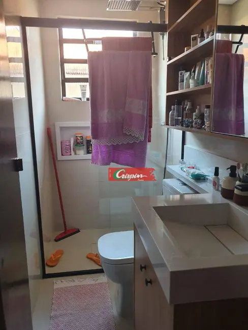 Sobrado com 3 quartos à venda, 125m2 em Jardim Maia, Guarulhos - SP - imagem 8 Foto 8 de Sobrado com 3 quartos à venda, 125m2 em Jardim Maia, Guarulhos - SP