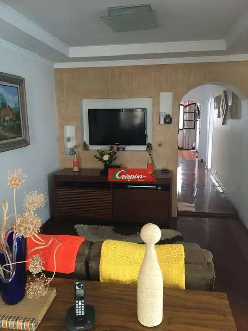 Foto 2 de Sobrado com 3 quartos à venda, 200m2 em Jardim Guarulhos, Guarulhos - SP