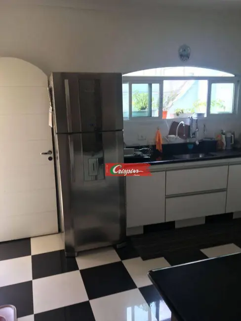 Foto 5 de Sobrado com 3 quartos à venda, 200m2 em Jardim Guarulhos, Guarulhos - SP