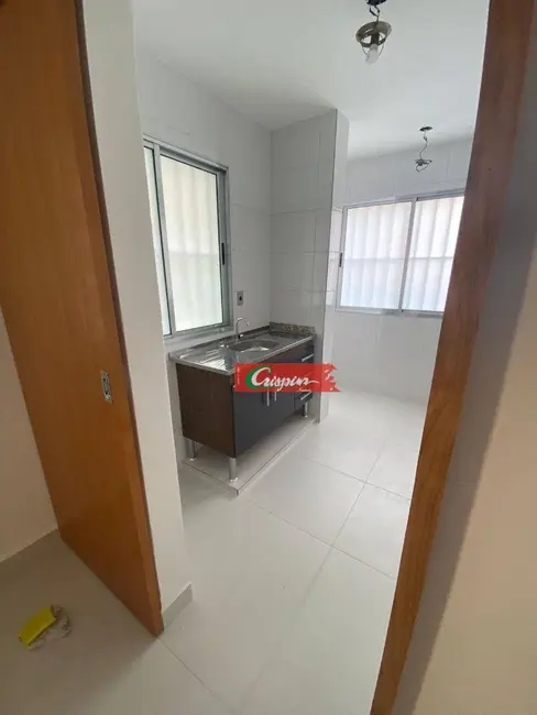 Apartamento com 2 quartos para alugar, 53m2 em Jardim Flor da Montanha, Guarulhos - SP - imagem 6 Foto 6 de Apartamento com 2 quartos para alugar, 53m2 em Jardim Flor da Montanha, Guarulhos - SP