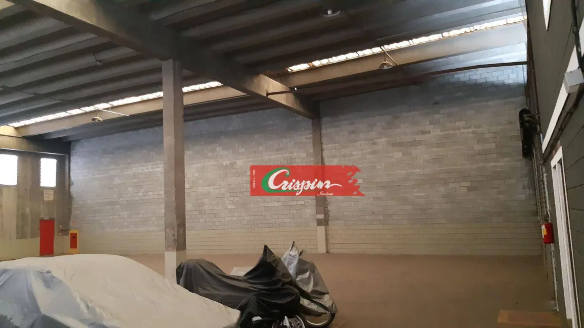 Armazém / Galpão para alugar, 1924m2 em Vila São Rafael, Guarulhos - SP - imagem 3 Foto 3 de Armazém / Galpão para alugar, 1924m2 em Vila São Rafael, Guarulhos - SP