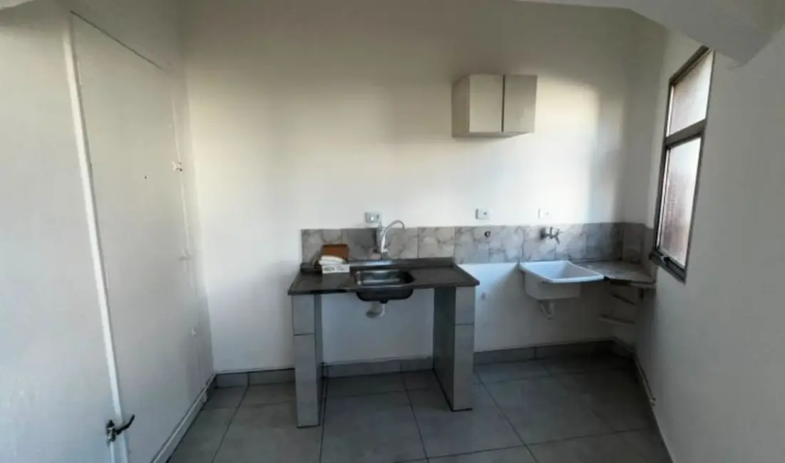 Apartamento com 1 quarto para alugar, 30m2 em Vila Galvão, Guarulhos - SP - imagem 6 Foto 6 de Apartamento com 1 quarto para alugar, 30m2 em Vila Galvão, Guarulhos - SP