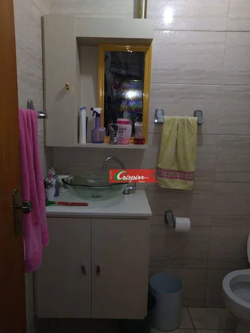 Sobrado com 2 quartos à venda, 154m2 em Picanço, Guarulhos - SP - imagem 9 Foto 9 de Sobrado com 2 quartos à venda, 154m2 em Picanço, Guarulhos - SP