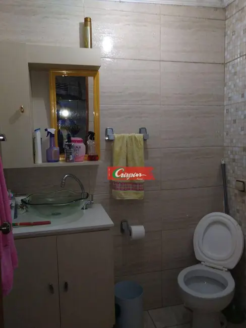 Sobrado com 2 quartos à venda, 154m2 em Picanço, Guarulhos - SP - imagem 8 Foto 8 de Sobrado com 2 quartos à venda, 154m2 em Picanço, Guarulhos - SP