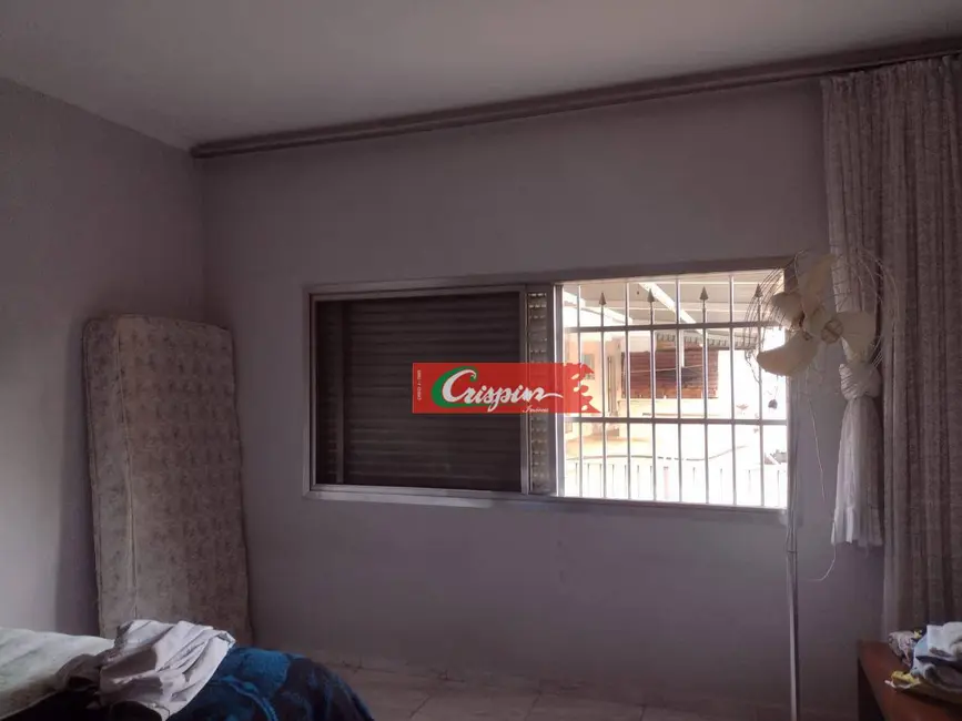 Casa com 3 quartos à venda, 1500m2 em Vila Augusta, Guarulhos - SP - imagem 6 Foto 6 de Casa com 3 quartos à venda, 1500m2 em Vila Augusta, Guarulhos - SP