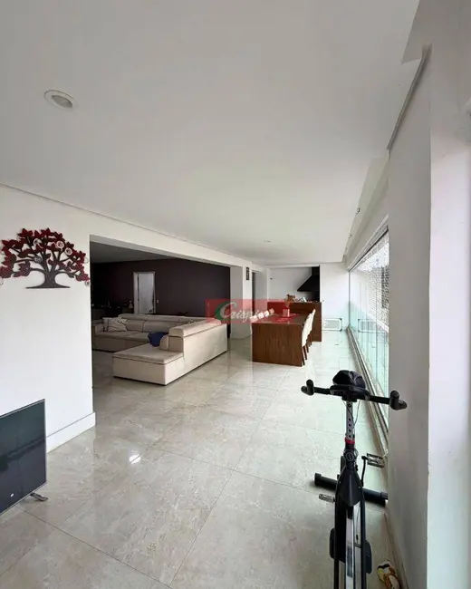 Apartamento com 3 quartos à venda, 197m2 em Jardim Santa Mena, Guarulhos - SP - imagem 5 Foto 5 de Apartamento com 3 quartos à venda, 197m2 em Jardim Santa Mena, Guarulhos - SP