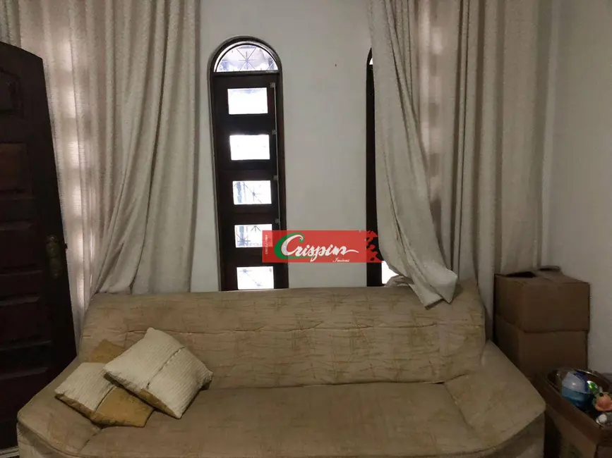 Sobrado com 3 quartos à venda, 210m2 em Jardim Bela Vista, Guarulhos - SP - imagem 9 Foto 9 de Sobrado com 3 quartos à venda, 210m2 em Jardim Bela Vista, Guarulhos - SP