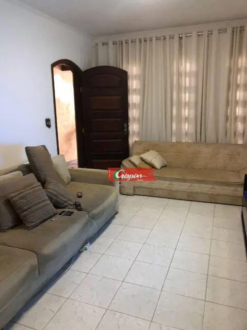 Sobrado com 3 quartos à venda, 210m2 em Jardim Bela Vista, Guarulhos - SP - imagem 6 Foto 6 de Sobrado com 3 quartos à venda, 210m2 em Jardim Bela Vista, Guarulhos - SP