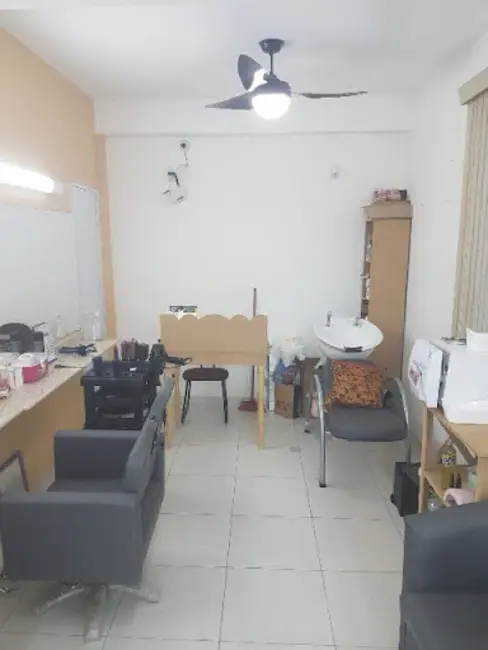 Sala Comercial para alugar, 28m2 em Vila Nilo, São Paulo - SP - imagem 1 Foto 1 de Sala Comercial para alugar, 28m2 em Vila Nilo, São Paulo - SP