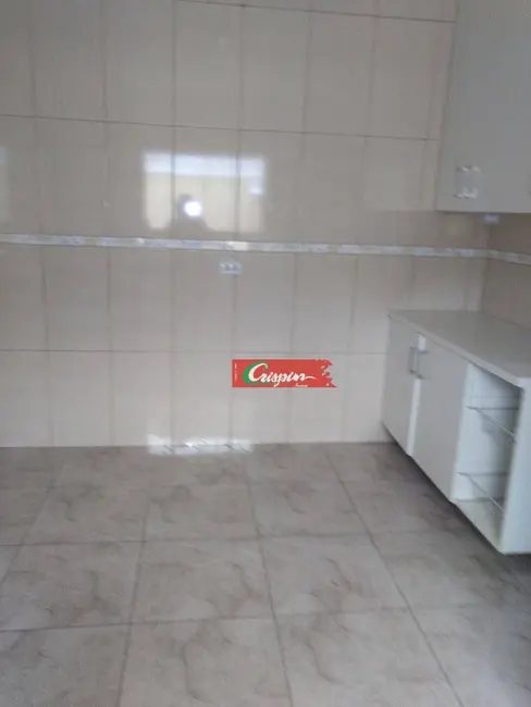 Sobrado com 3 quartos à venda, 175m2 em Jardim Rosa de Franca, Guarulhos - SP - imagem 9 Foto 9 de Sobrado com 3 quartos à venda, 175m2 em Jardim Rosa de Franca, Guarulhos - SP