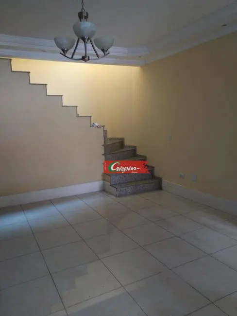 Sobrado com 3 quartos à venda, 175m2 em Jardim Rosa de Franca, Guarulhos - SP - imagem 3 Foto 3 de Sobrado com 3 quartos à venda, 175m2 em Jardim Rosa de Franca, Guarulhos - SP