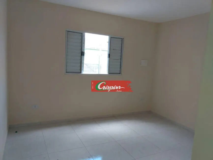 Sobrado com 3 quartos à venda, 150m2 em Jardim Luciara, Guarulhos - SP - imagem 5 Foto 5 de Sobrado com 3 quartos à venda, 150m2 em Jardim Luciara, Guarulhos - SP