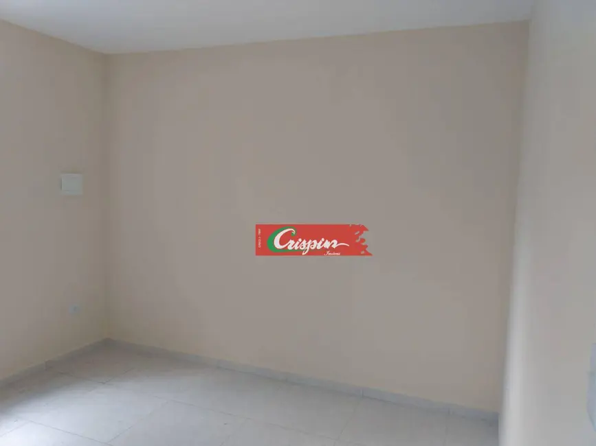 Sobrado com 3 quartos à venda, 150m2 em Jardim Luciara, Guarulhos - SP - imagem 8 Foto 8 de Sobrado com 3 quartos à venda, 150m2 em Jardim Luciara, Guarulhos - SP