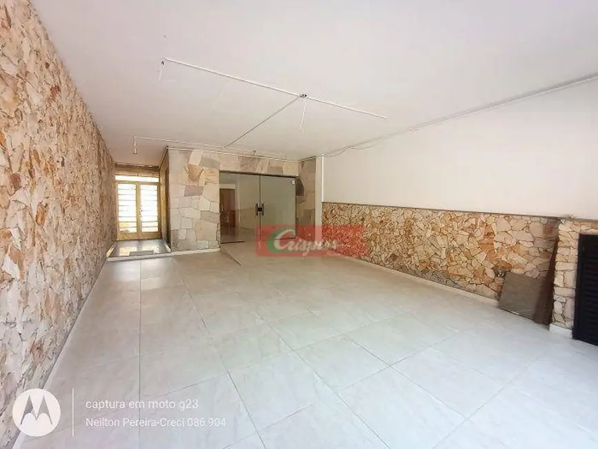 Sobrado com 3 quartos para alugar, 150m2 em Vila Rosália, Guarulhos - SP - imagem 2 Foto 2 de Sobrado com 3 quartos para alugar, 150m2 em Vila Rosália, Guarulhos - SP