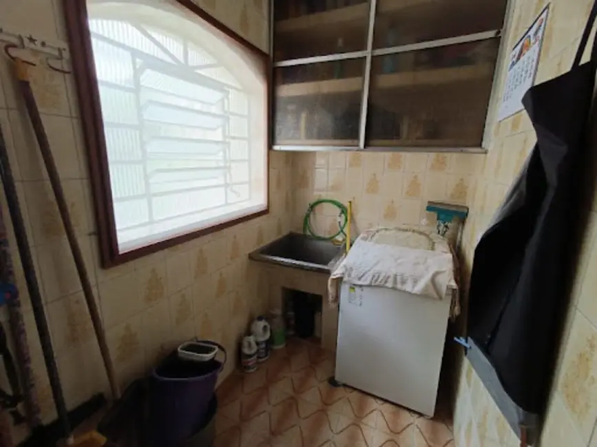 Foto 4 de Casa com 3 quartos à venda, 310m2 em Jardim Aida, Guarulhos - SP