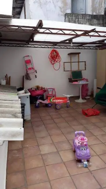 Casa com 5 quartos à venda, 154m2 em Jardim Palmira, Guarulhos - SP - imagem 9 Foto 9 de Casa com 5 quartos à venda, 154m2 em Jardim Palmira, Guarulhos - SP