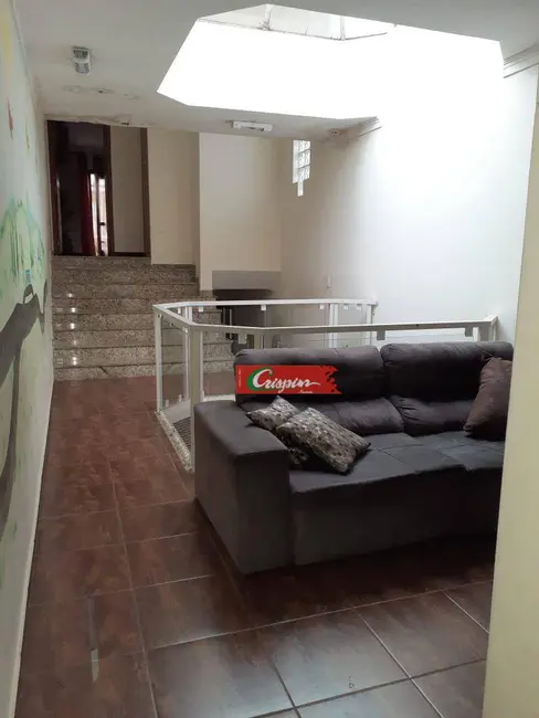 Foto 5 de Sobrado com 3 quartos à venda, 250m2 em Vila Milton, Guarulhos - SP