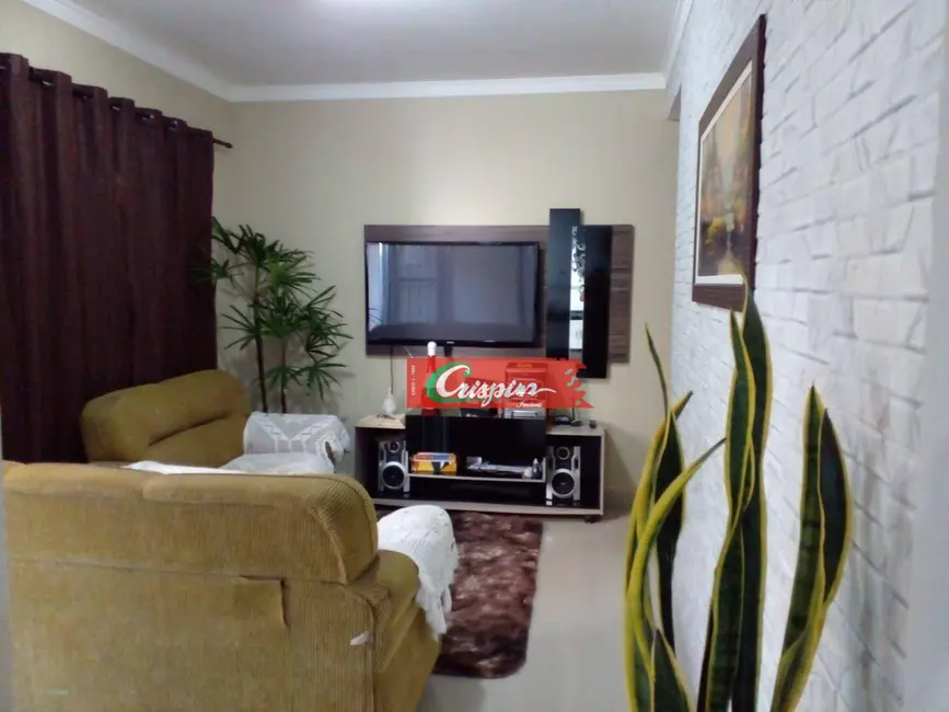 Casa com 2 quartos à venda, 102m2 em Recreio São Jorge, Guarulhos - SP - imagem 6 Foto 6 de Casa com 2 quartos à venda, 102m2 em Recreio São Jorge, Guarulhos - SP