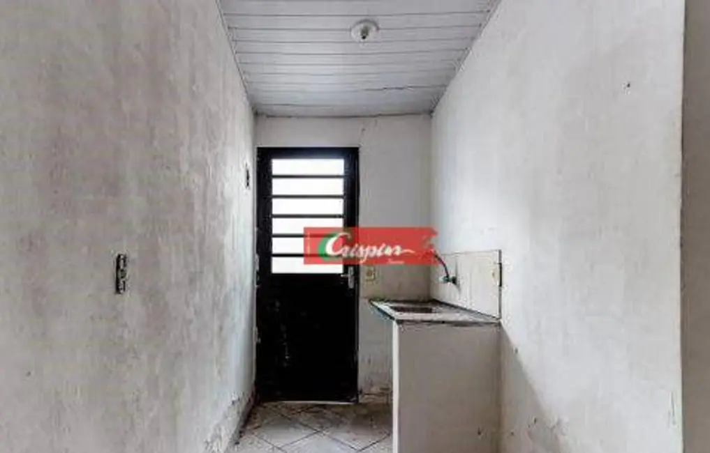 Foto 2 de Casa com 1 quarto para alugar, 20m2 em Vila Germinal, São Paulo - SP