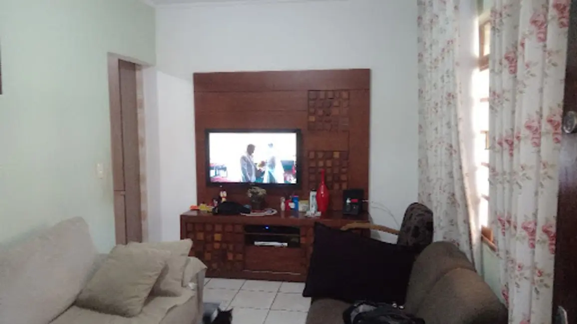 Foto 1 de Casa com 3 quartos à venda, 120m2 em Jardim Vila Galvão, Guarulhos - SP