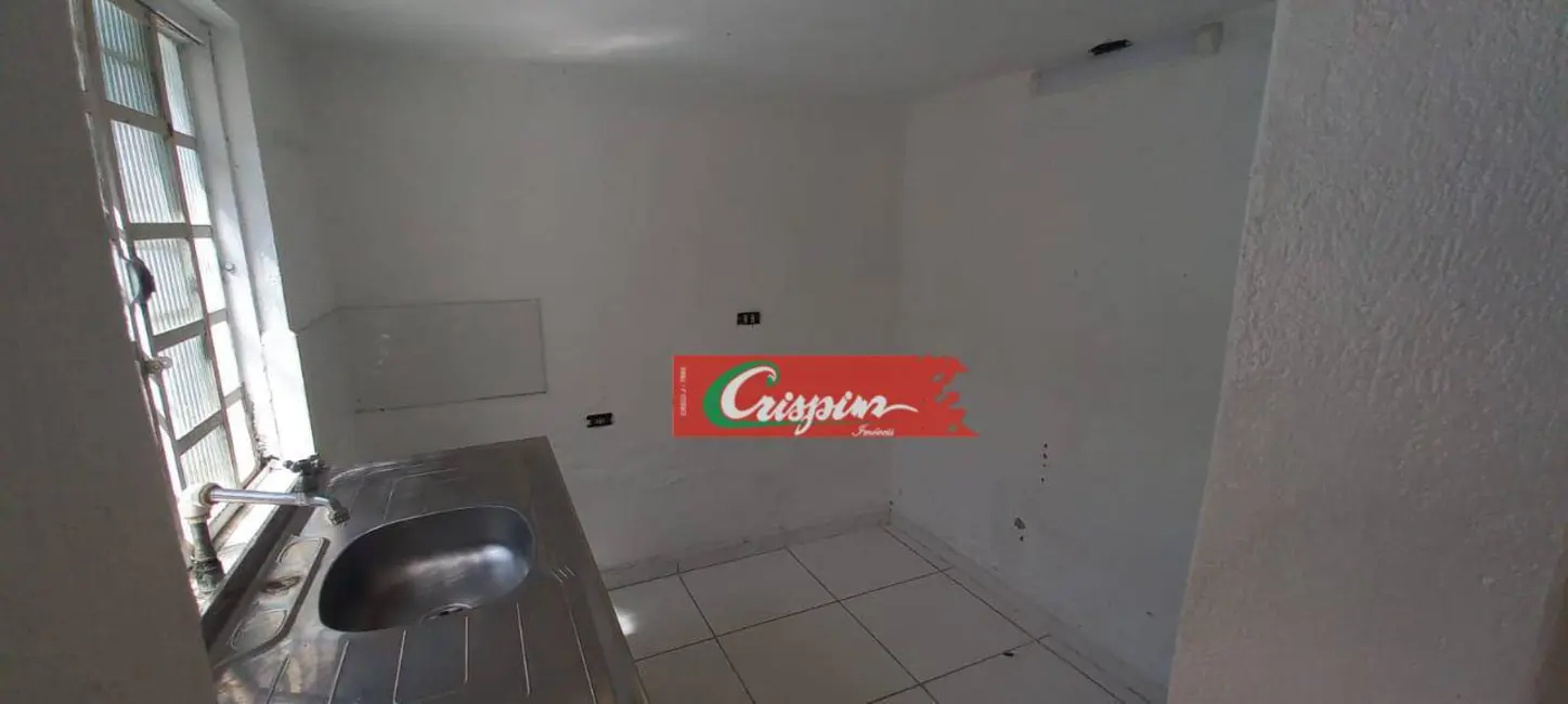 Foto 16 de Casa para alugar, 200m2 em Vila Augusta, Guarulhos - SP