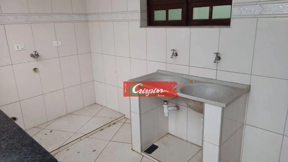 Foto 4 de Casa com 2 quartos para alugar, 105m2 em Jardim Presidente Dutra, Guarulhos - SP