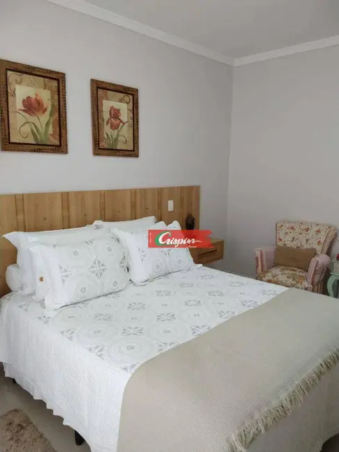 Sobrado com 4 quartos à venda, 125m2 em Jardim Paraventi, Guarulhos - SP - imagem 4 Foto 4 de Sobrado com 4 quartos à venda, 125m2 em Jardim Paraventi, Guarulhos - SP