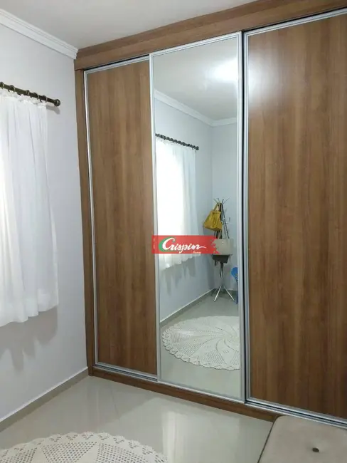 Sobrado com 4 quartos à venda, 125m2 em Jardim Paraventi, Guarulhos - SP - imagem 3 Foto 3 de Sobrado com 4 quartos à venda, 125m2 em Jardim Paraventi, Guarulhos - SP