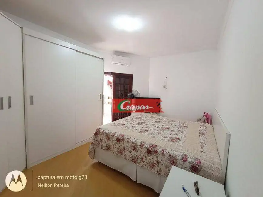 Foto 8 de Sobrado com 3 quartos à venda, 210m2 em Vila Augusta, Guarulhos - SP