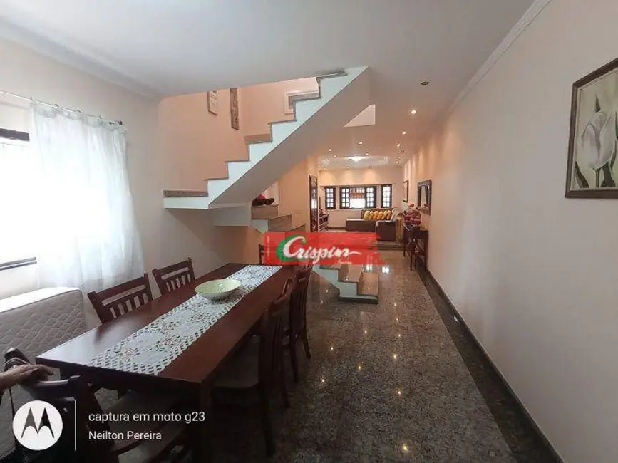 Foto 4 de Sobrado com 3 quartos à venda, 210m2 em Vila Augusta, Guarulhos - SP