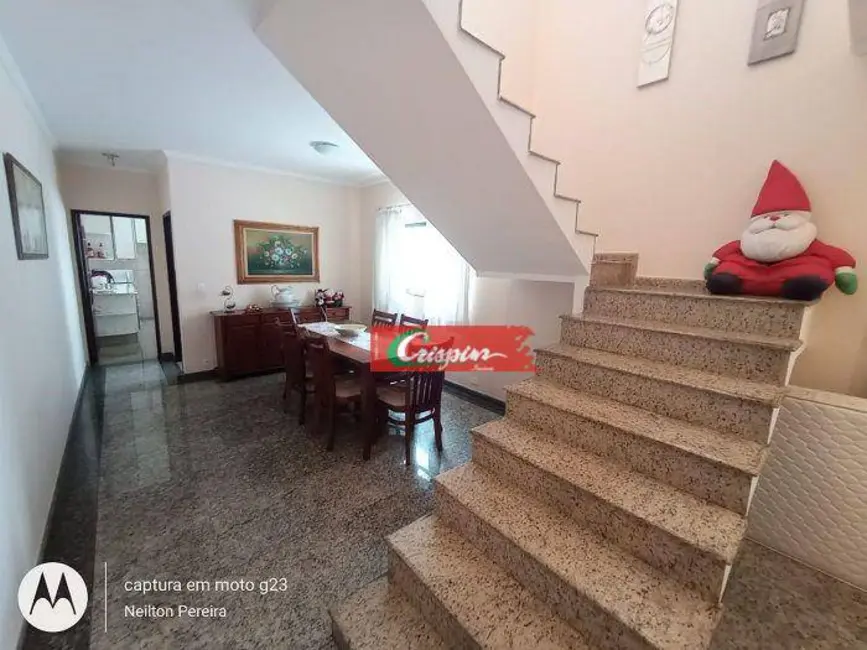 Foto 3 de Sobrado com 3 quartos à venda, 210m2 em Vila Augusta, Guarulhos - SP