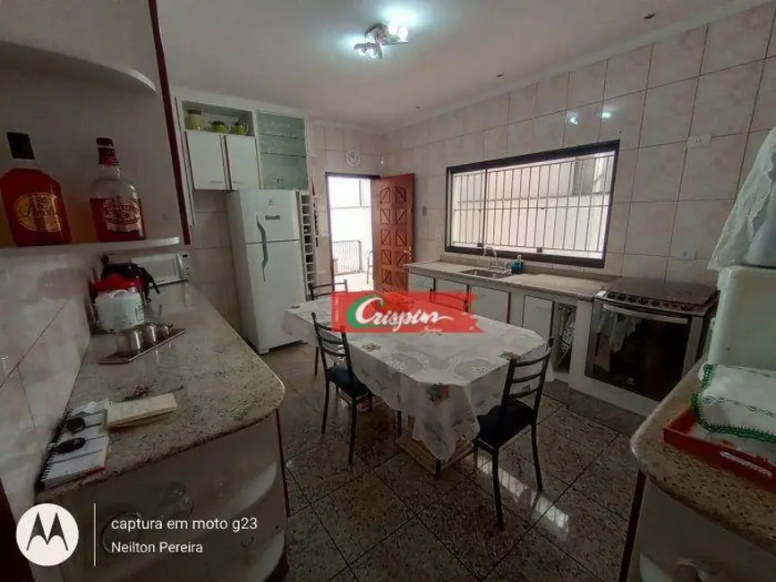 Foto 6 de Sobrado com 3 quartos à venda, 210m2 em Vila Augusta, Guarulhos - SP