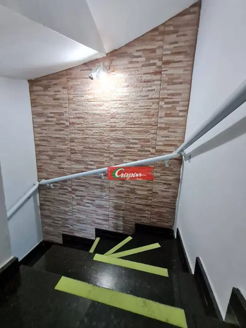 Sobrado com 3 quartos à venda, 176m2 em Jardim São Paulo, Guarulhos - SP - imagem 9 Foto 9 de Sobrado com 3 quartos à venda, 176m2 em Jardim São Paulo, Guarulhos - SP