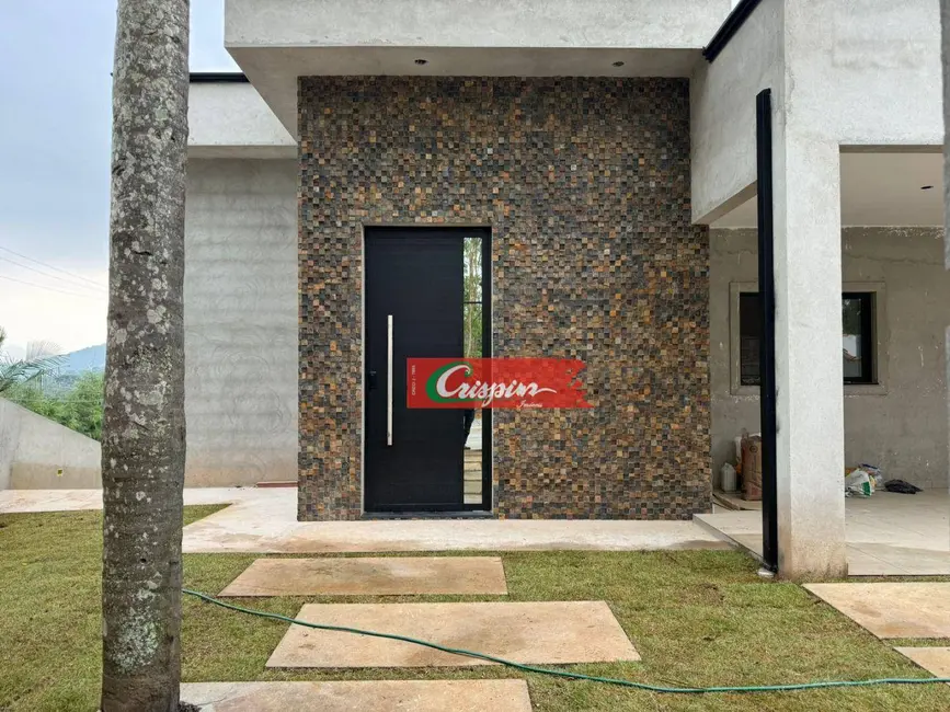 Sobrado com 4 quartos à venda, 308m2 em Mairipora - SP - imagem 4 Foto 4 de Sobrado com 4 quartos à venda, 308m2 em Mairipora - SP