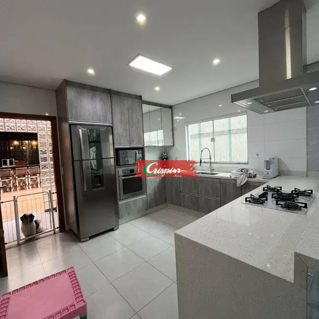 Foto 8 de Sobrado com 3 quartos à venda, 180m2 em Jardim Vila Galvão, Guarulhos - SP