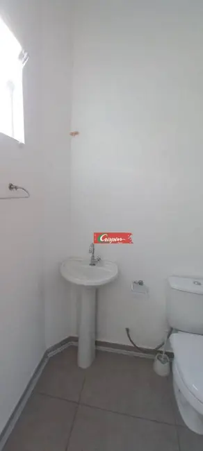 Casa com 1 quarto para alugar, 50m2 em Jardim Terezópolis, Guarulhos - SP - imagem 6 Foto 6 de Casa com 1 quarto para alugar, 50m2 em Jardim Terezópolis, Guarulhos - SP