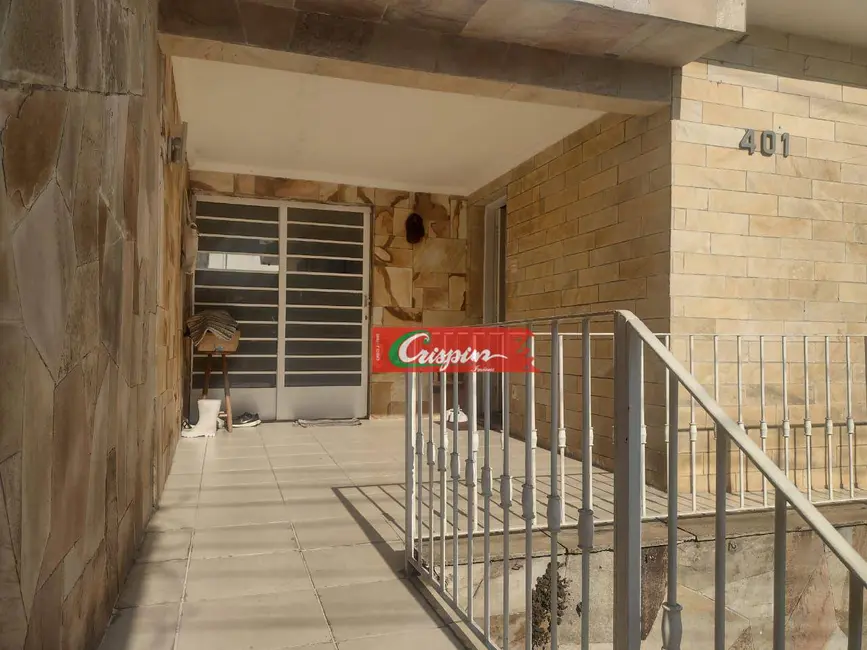 Casa com 3 quartos à venda, 300m2 em Parque Santo Antônio, Guarulhos - SP - imagem 3 Foto 3 de Casa com 3 quartos à venda, 300m2 em Parque Santo Antônio, Guarulhos - SP