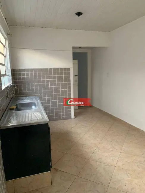 Casa com 1 quarto para alugar, 52m2 em Parque Santo Antônio, Guarulhos - SP - imagem 5 Foto 5 de Casa com 1 quarto para alugar, 52m2 em Parque Santo Antônio, Guarulhos - SP