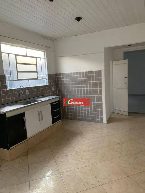 Casa com 1 quarto para alugar, 52m2 em Parque Santo Antônio, Guarulhos - SP - imagem 1 Foto 1 de Casa com 1 quarto para alugar, 52m2 em Parque Santo Antônio, Guarulhos - SP