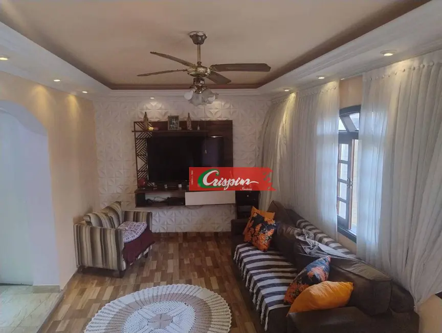 Sobrado com 3 quartos à venda, 94m2 em Vila Aliança, Guarulhos - SP - imagem 8 Foto 8 de Sobrado com 3 quartos à venda, 94m2 em Vila Aliança, Guarulhos - SP
