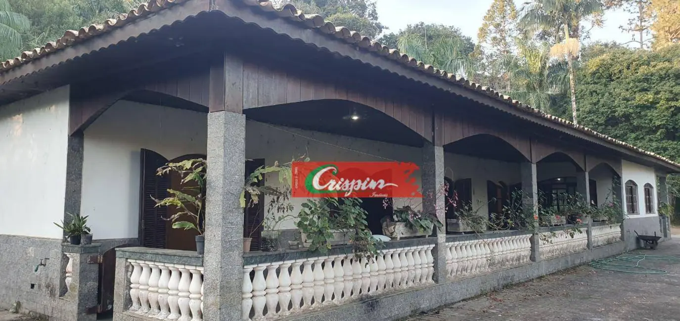 Chácara com 3 quartos à venda, 7000m2 em São Bento, Aruja - SP - imagem 5 Foto 5 de Chácara com 3 quartos à venda, 7000m2 em São Bento, Aruja - SP